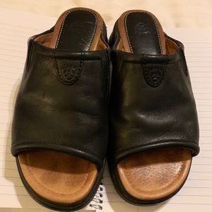 Ariat Bridgeport Sandals Size 8B EUC